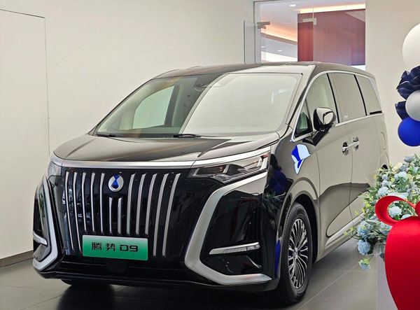 ����700Ԫ/��